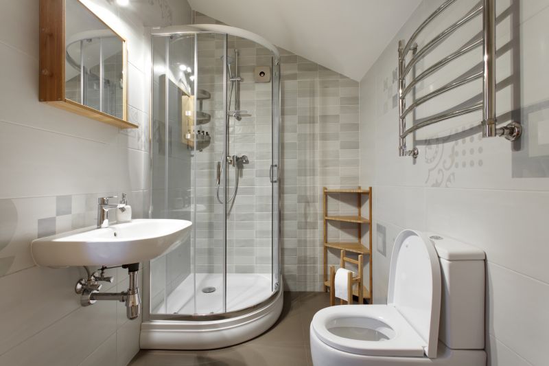 Shower with Glass Partition